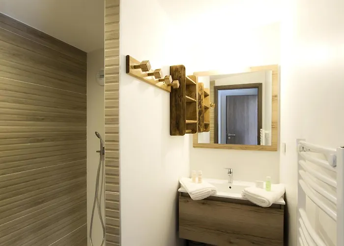 Szálloda Mariande - 4 Pieces Pour 9 Personnes 454 Les Deux Alpes