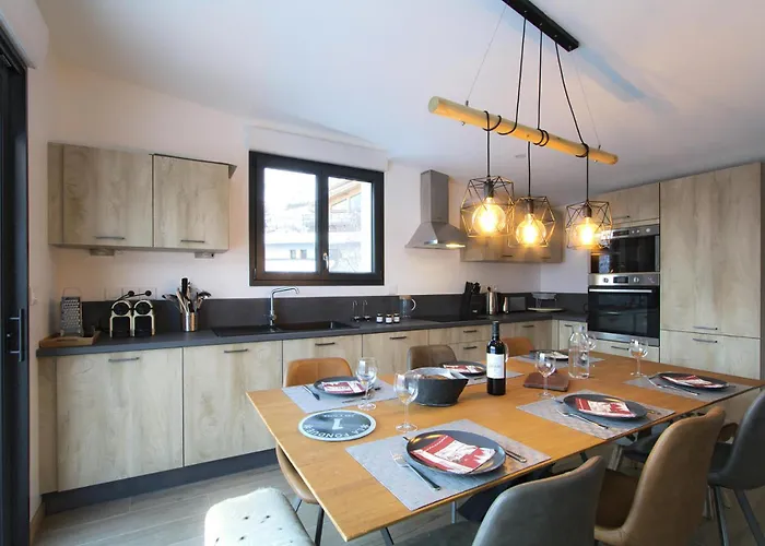 Mariande - 4 Pieces Pour 9 Personnes 454 Les Deux Alpes